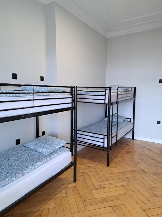 Stary Toruń Gingerbread Hostel מראה חיצוני תמונה